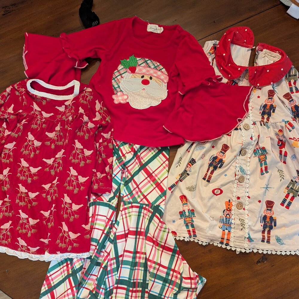 Lot of Toddler Girls Christmas dresses and outfit Marie Nicole